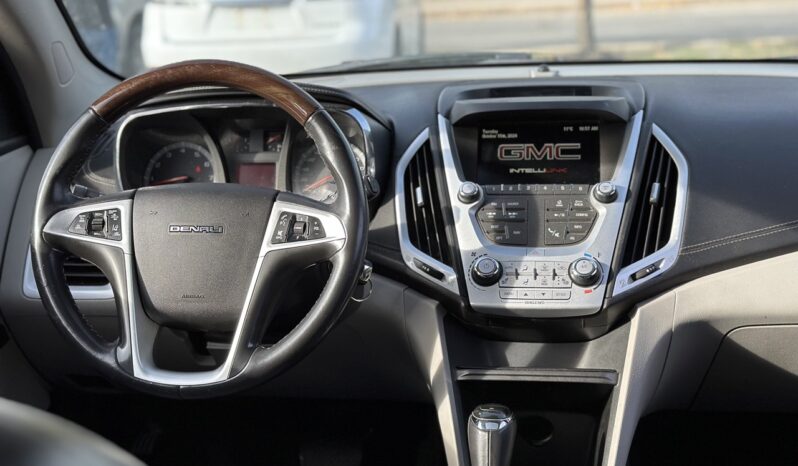 
								2016 GMC TERRAIN DENALI AWD full									