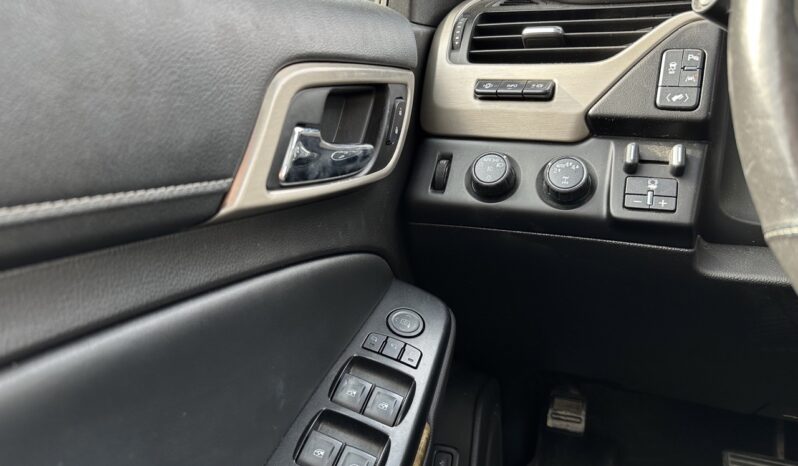 
								2017 GMC YUKON XL DENALI full									