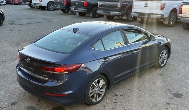 
								2017 HYUNDAI ELANTRA LIMITED SE full									