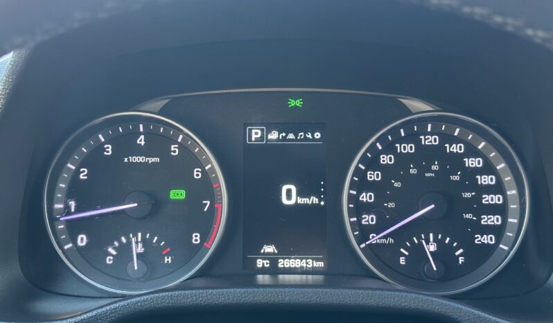 
								2017 HYUNDAI ELANTRA LIMITED SE full									
