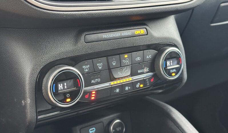 
								2021 Ford Escape SEL AWD full									