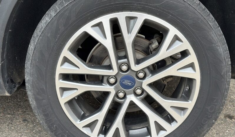 
								2021 Ford Escape SEL AWD full									