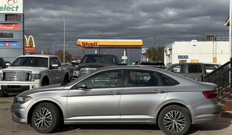 
								2021﻿ ﻿Volkswagen﻿ ﻿Jetta﻿ full									