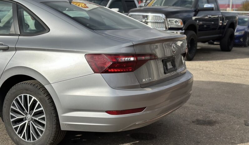
								2021﻿ ﻿Volkswagen﻿ ﻿Jetta﻿ full									