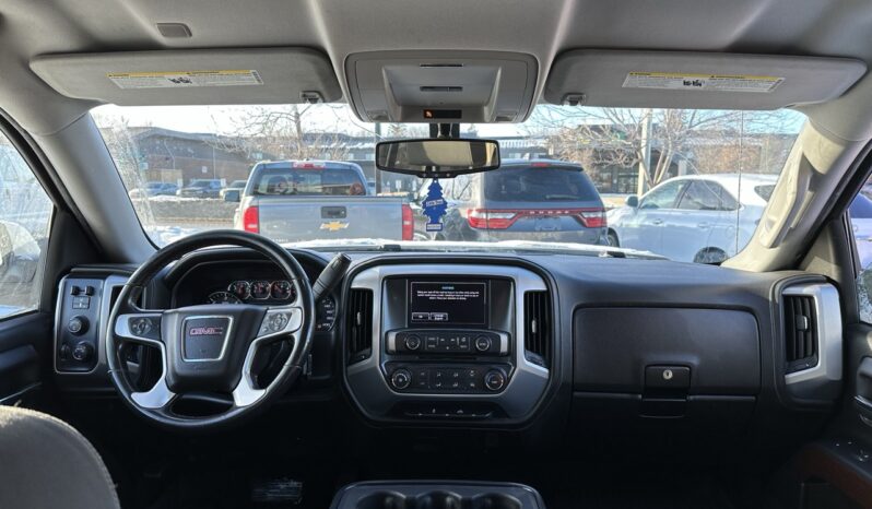 
								2017 GMC Sierra SLE full									