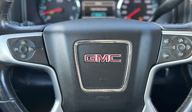
								2017 GMC Sierra SLE full									