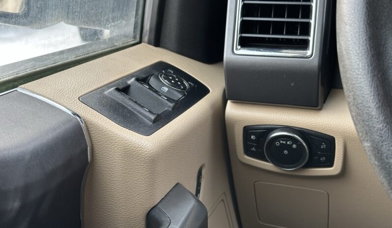 
								2017 Ford F-150 Supercab full									
