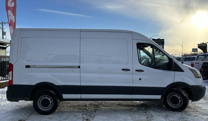 
								2017 Ford Transit Cargo Van full									