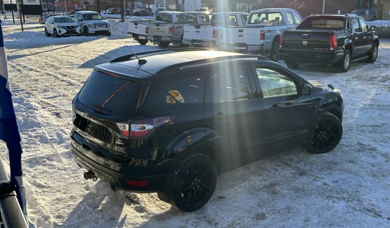 
								2017 Ford Escape full									