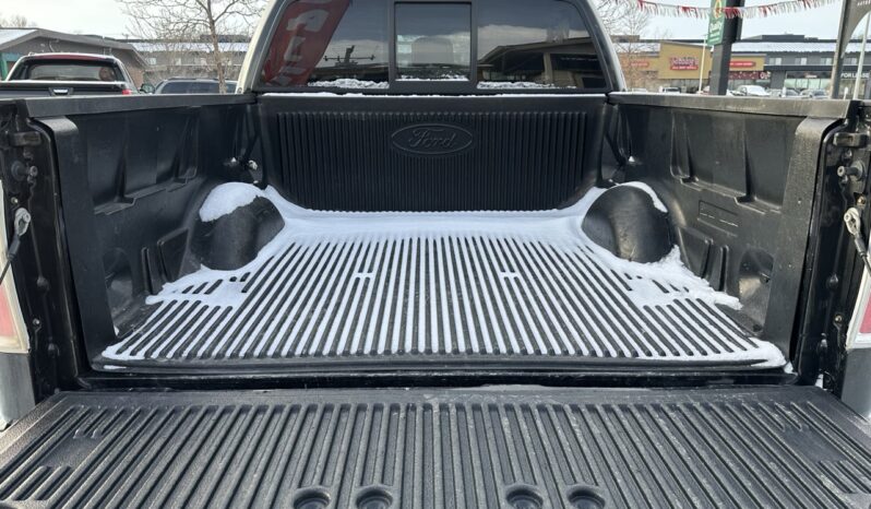 
								2014 Ford F-150 XLT full									