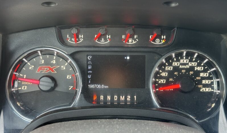 
								2014 Ford F-150 XLT full									