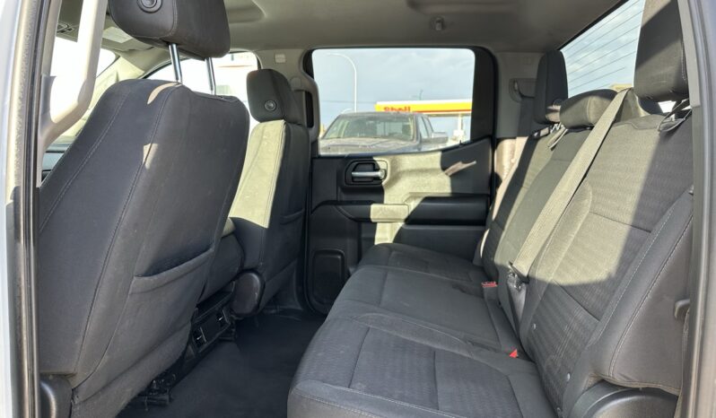 
								2021 Chevrolet Silverado full									