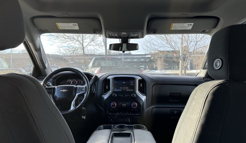 
								2021 Chevrolet Silverado full									