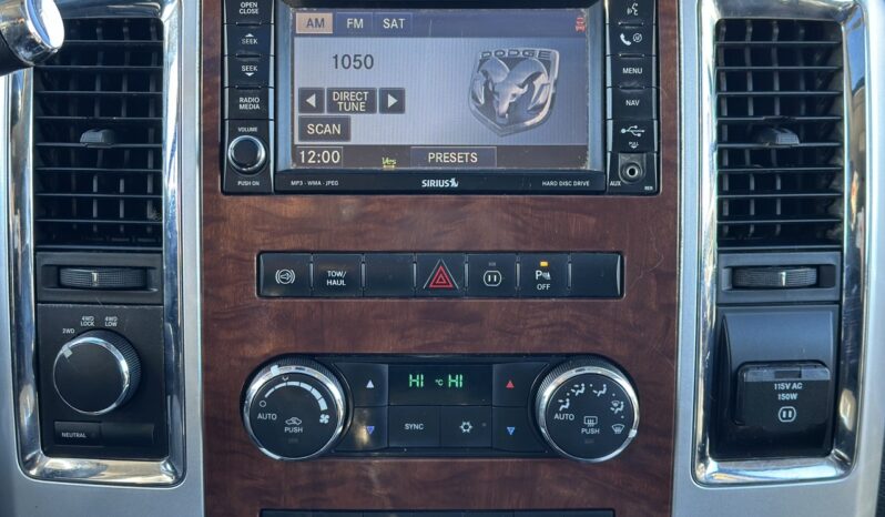 
								2010 DODGE RAM 3500 LARAMIE full									