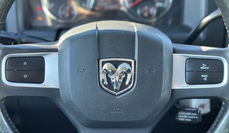 
								2010 DODGE RAM 3500 LARAMIE full									