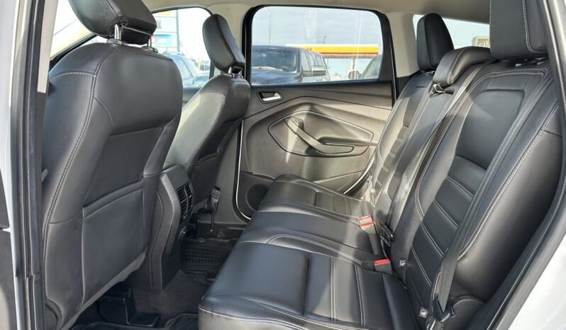 
								2019 Ford Escape SEL full									