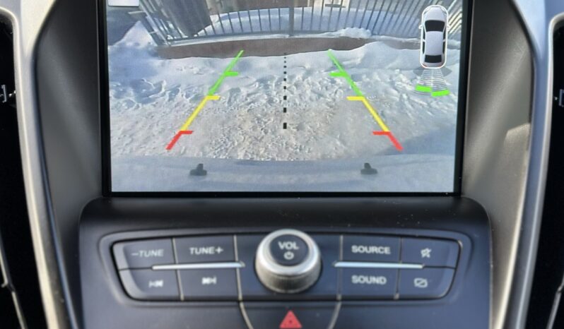 
								2019 Ford Escape SEL full									