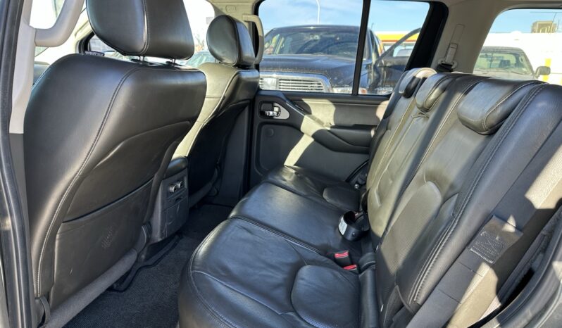 
								2007 Nissan Pathfinder full									