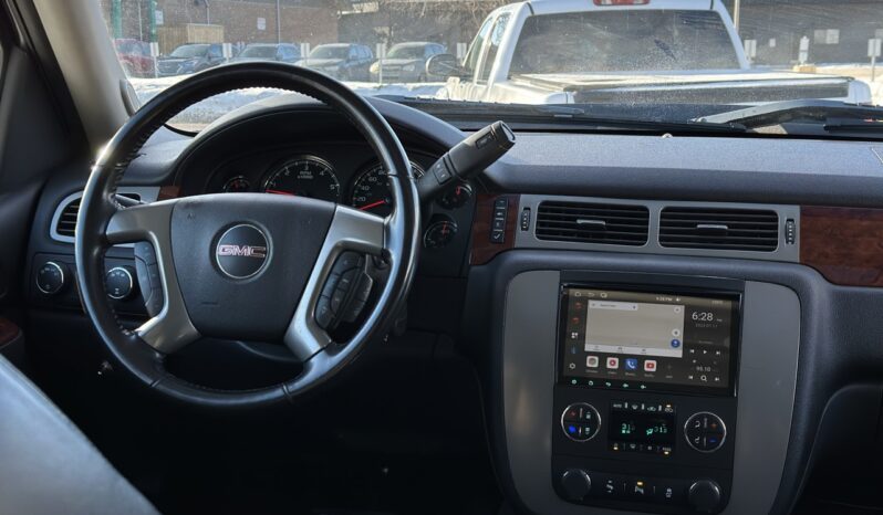 
								2013 GMC 2500HD full									