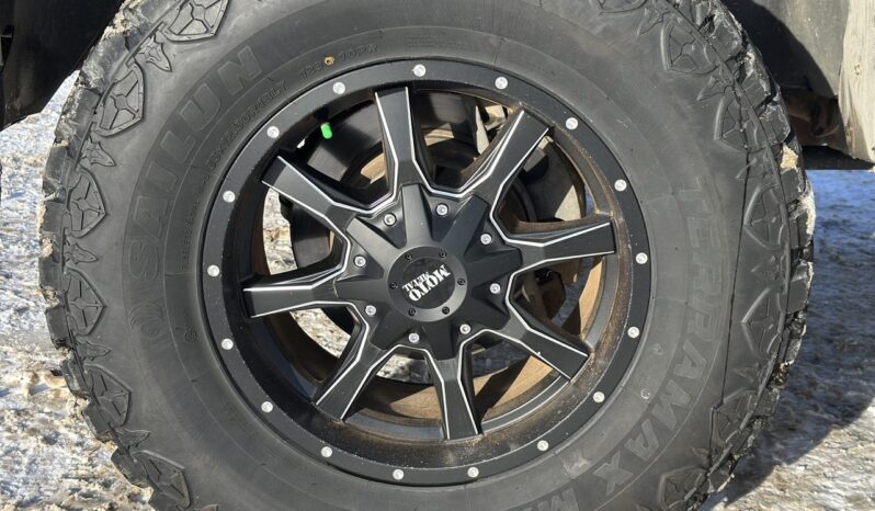 
								2013 GMC 2500HD full									