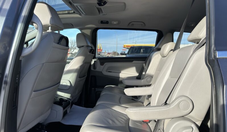 
								2019 Honda Odyssey full									