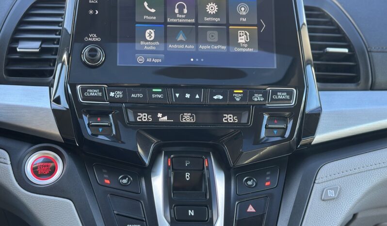 
								2019 Honda Odyssey full									