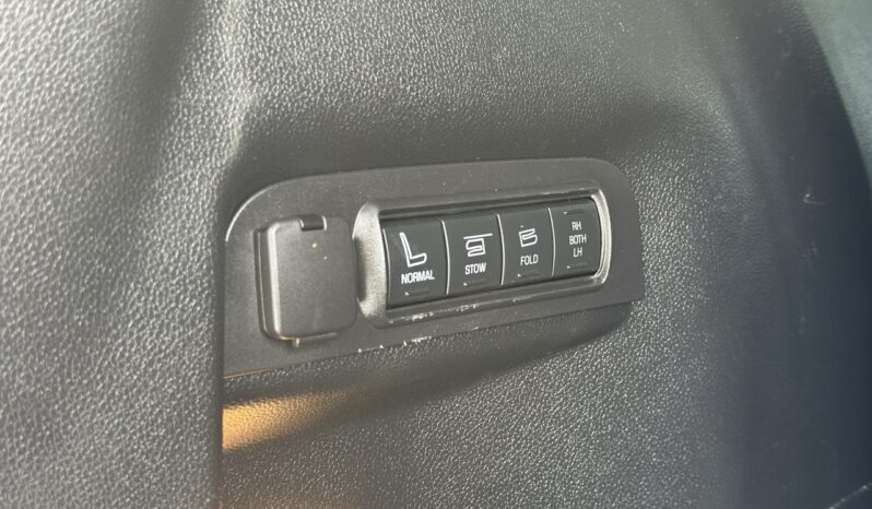 
								2016 Ford Explorer Limited full									