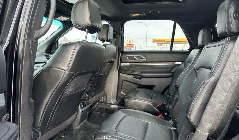 
								2016 Ford Explorer Limited full									