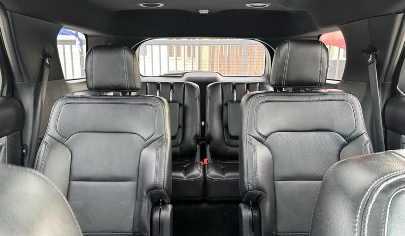 
								2016 Ford Explorer Limited full									