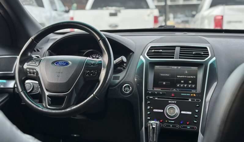 
								2016 Ford Explorer Limited full									