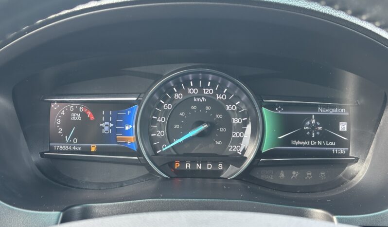
								2016 Ford Explorer Limited full									