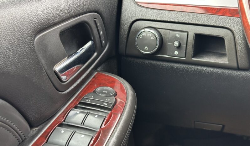 
								2007 Cadillac Escalade AWD full									
