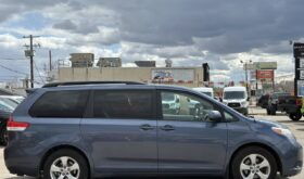2014 Toyota Sienna LE