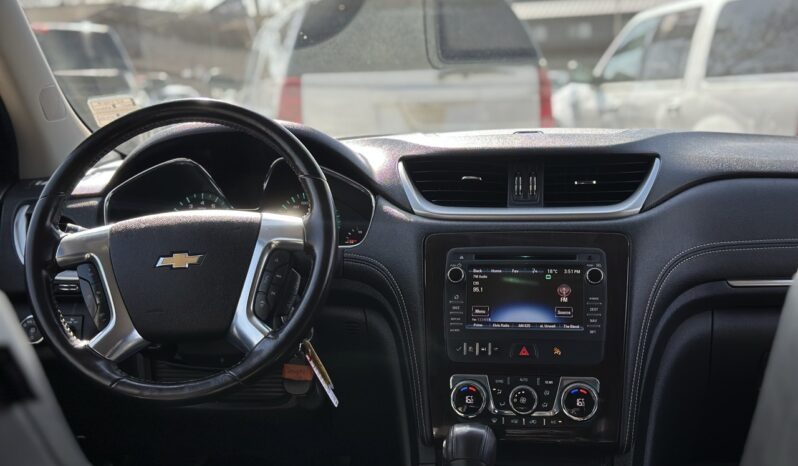 
								2015 Chevrolet Traverse LT full									