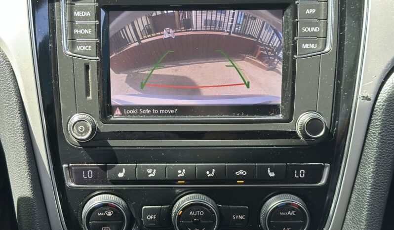 
								2018 Volkswagen Passat full									