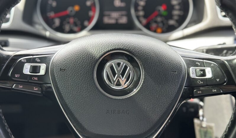 
								2018 Volkswagen Passat full									
