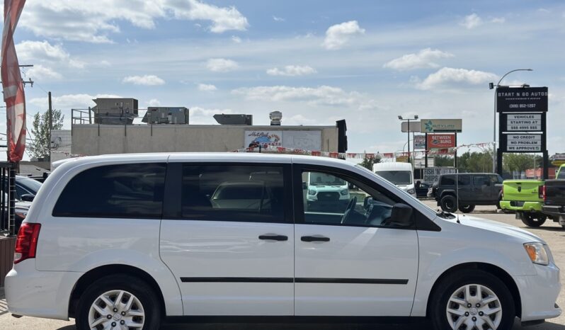 
								2014 Ram Cargo Van full									