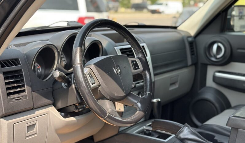 
								2007 Dodge Nitro full									