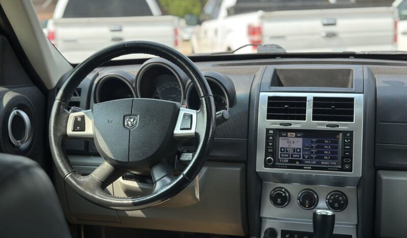 
								2007 Dodge Nitro full									