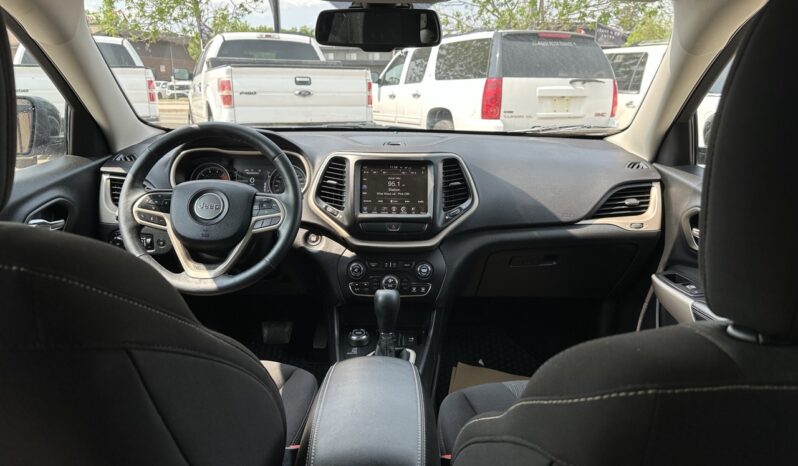 
								2017 Jeep Cherokee North 4WD full									