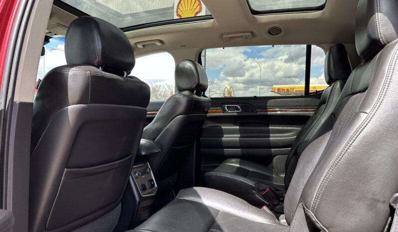 
								2011 Lincoln MKT full									
