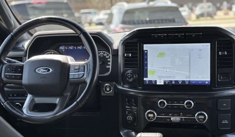 
								2021 Ford F-150 XLT full									