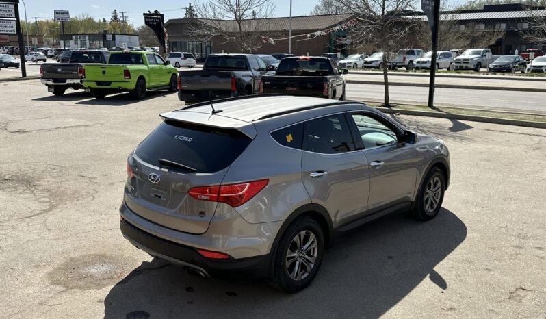 
								2015 Hyundai Santa Fe Sport full									