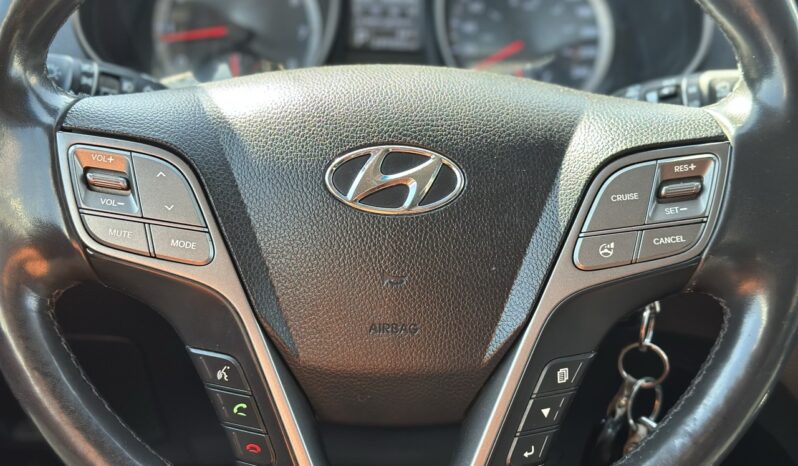 
								2015 Hyundai Santa Fe Sport full									