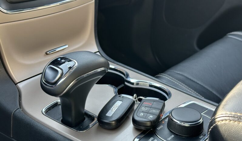 
								2015 Grand Cherokee Limited full									