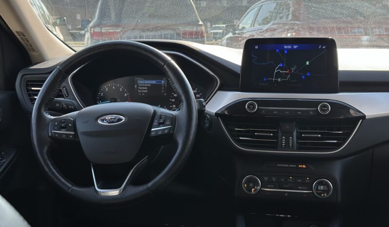 
								2020 Ford Escape SEL full									