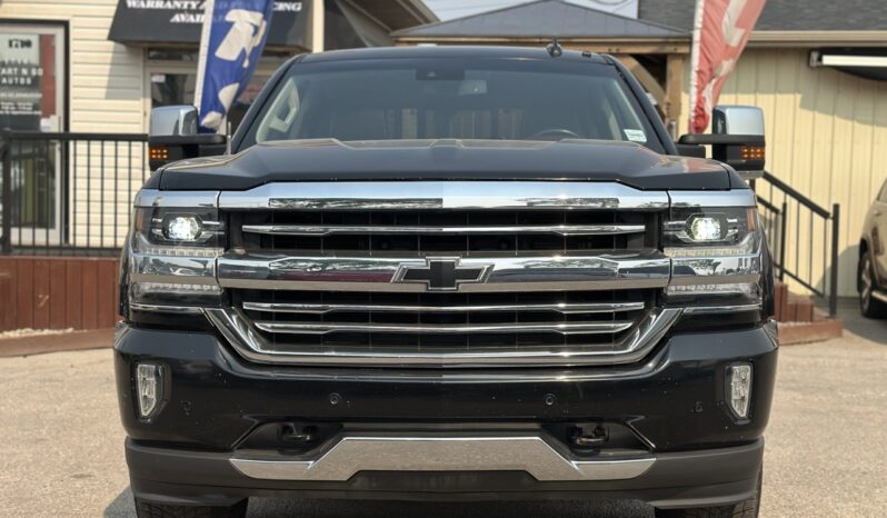 
								2017 Chevrolet Silverado 1500 High Country full									