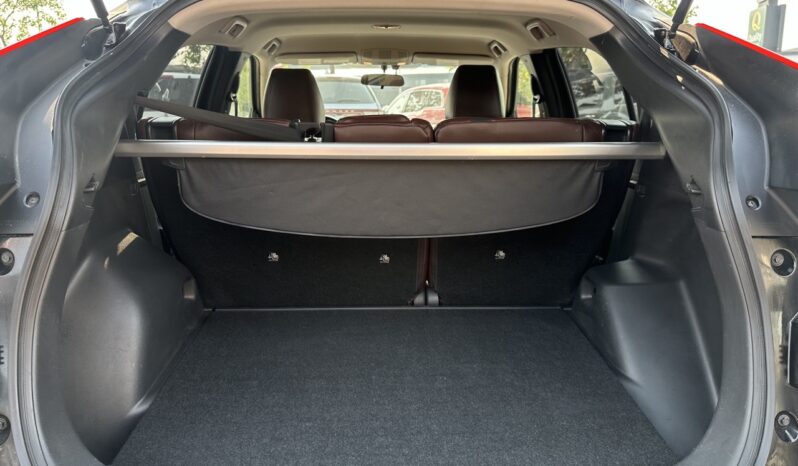 
								2019 Mitsubishi Eclipse Cross LE full									