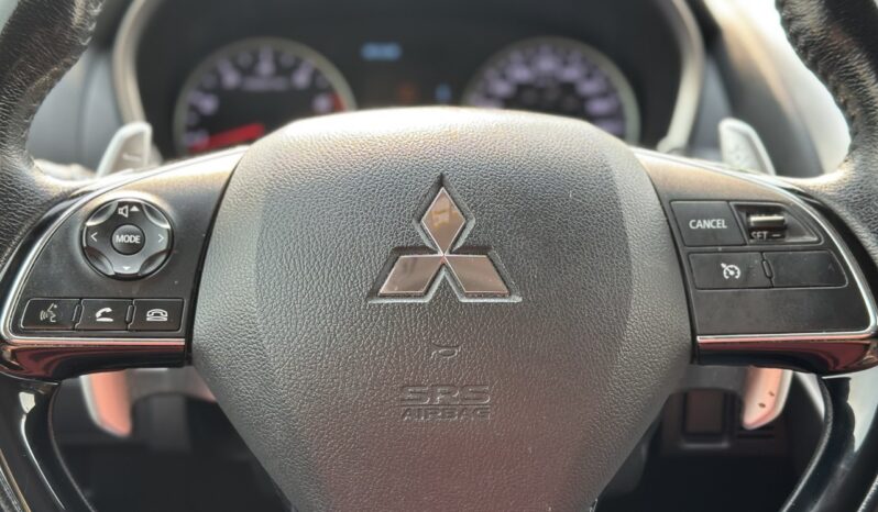 
								2019 Mitsubishi Eclipse Cross LE full									