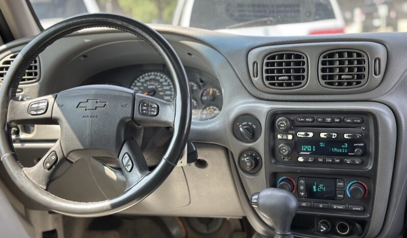 
								2004 Chevrolet Trailblazer LS full									